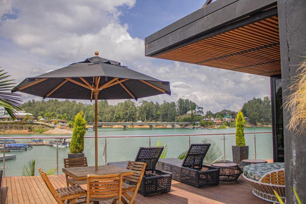 Hotel Aguas Abiertas Guatape Exterior photo