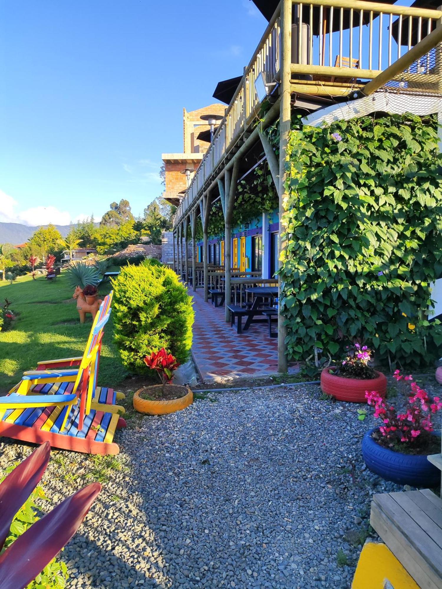Hotel Aguas Abiertas Guatape Exterior photo